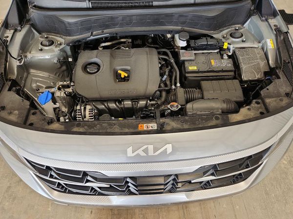 2026 KIA SELTOS LX