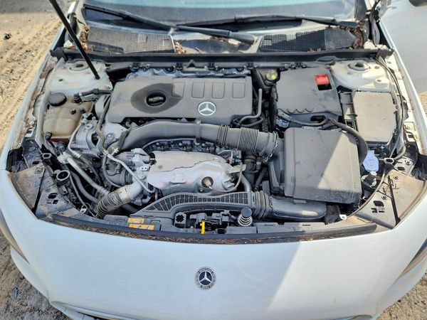 2019 MERCEDES-BENZ A-CLASS — Engine bay