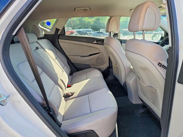 2017 HYUNDAI TUCSON