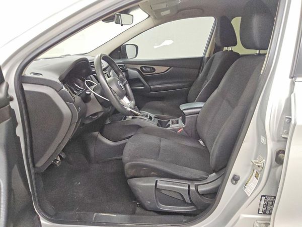 2021 NISSAN ROGUE SPORT SV — DENT