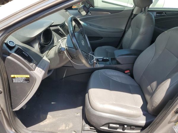 2012 HYUNDAI SONATA Middle level