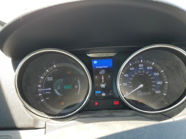 2012 HYUNDAI SONATA Middle level