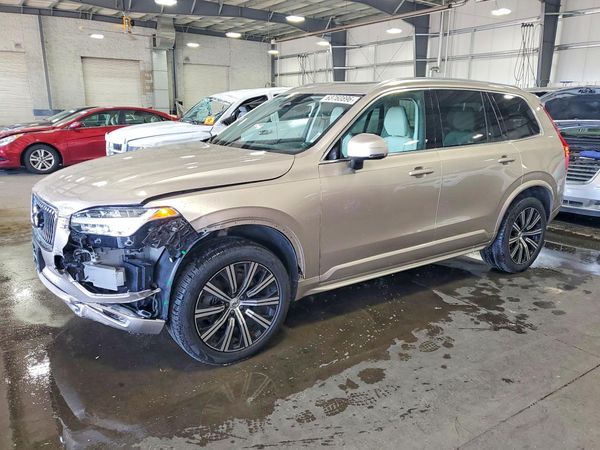 2023 VOLVO XC90