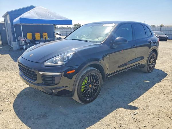 2016 PORSCHE CAYENNE E-Hybrid