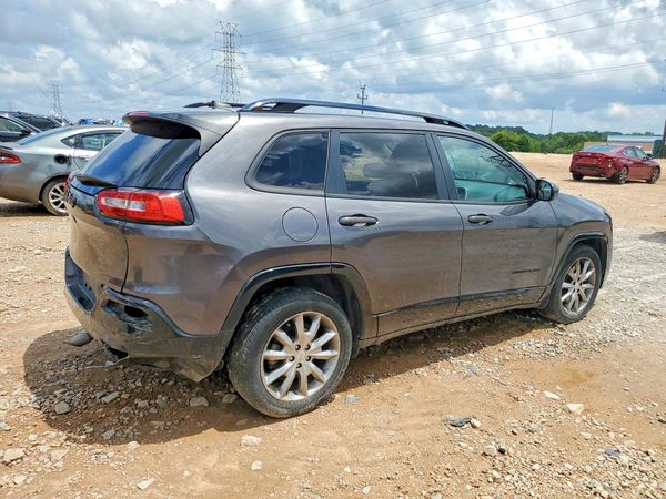 2018 JEEP CHEROKEE LATITUDE FWD