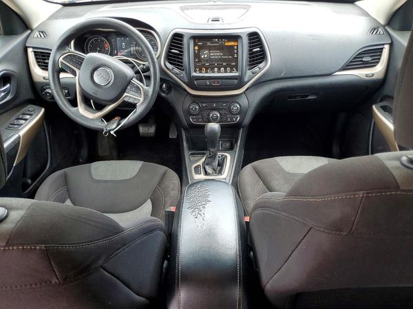 2018 JEEP CHEROKEE LATITUDE FWD