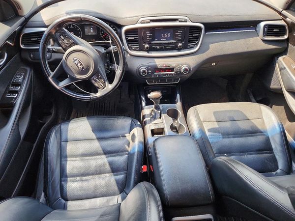2016 KIA SORENTO