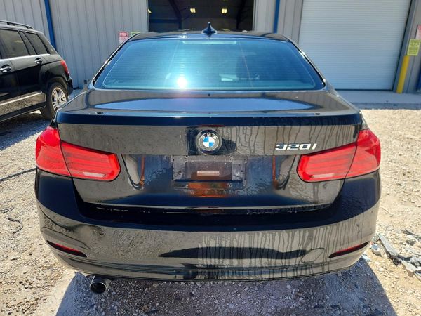 2017 BMW 320 SA