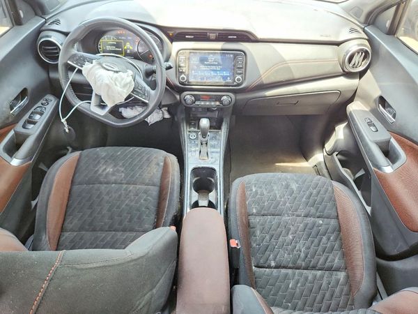 2022 NISSAN KICKS SR