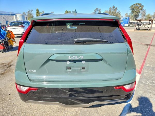 2024 KIA NIRO