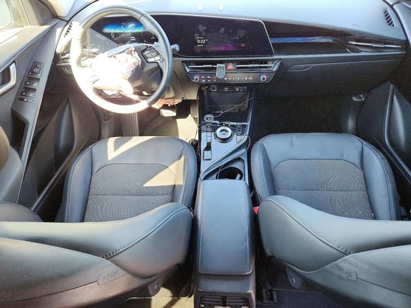 2024 KIA NIRO