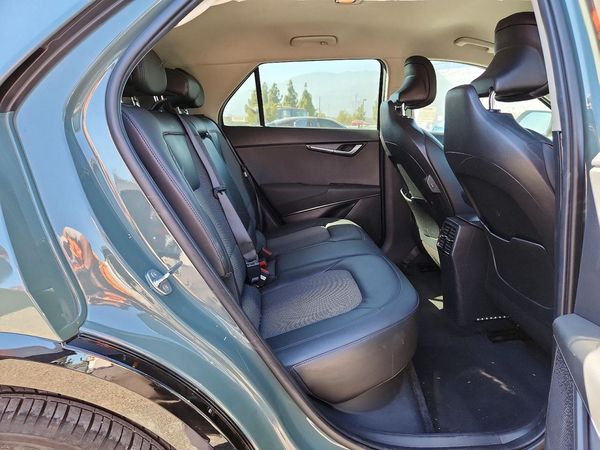 2024 KIA NIRO