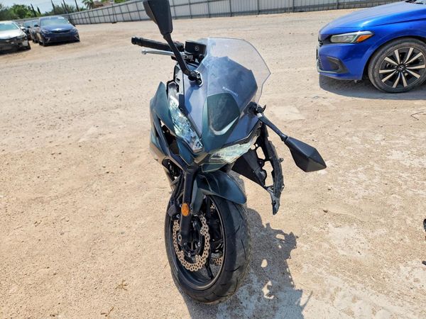2025 KAWASAKI EX650