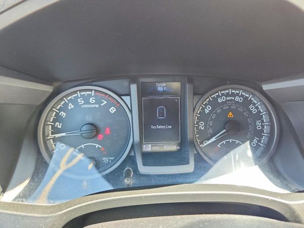 2017 TOYOTA TACOMA