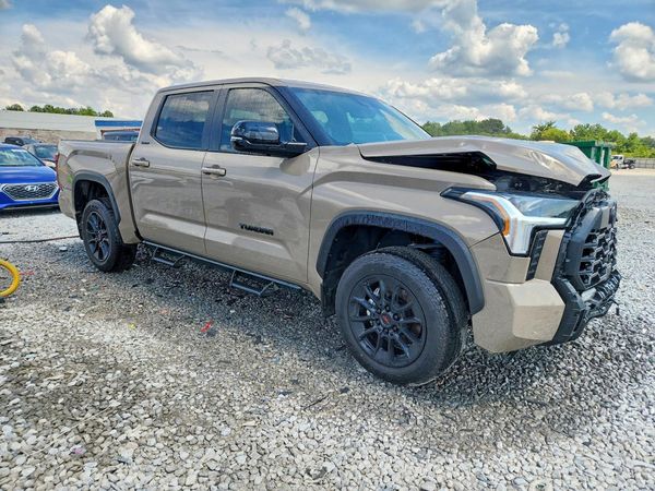 2026 TOYOTA TUNDRA