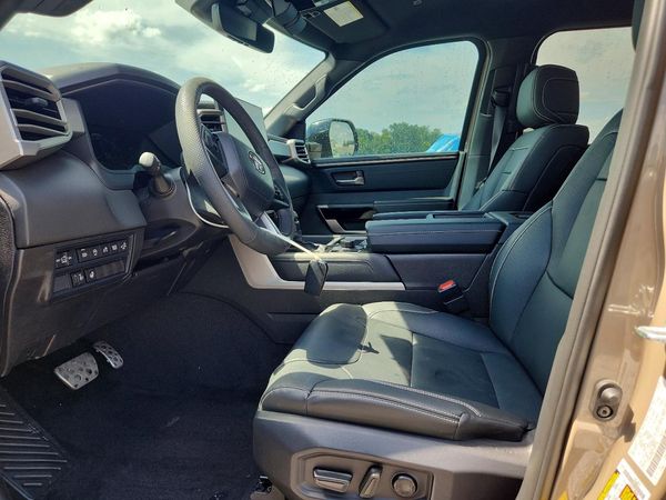 2026 TOYOTA TUNDRA