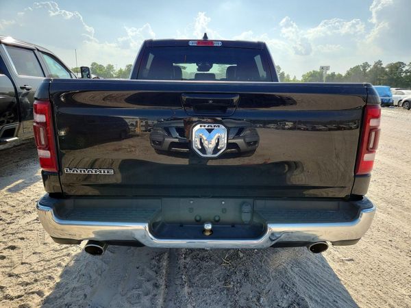 2024 RAM 1500 LARAMIE CREW CAB 4X2