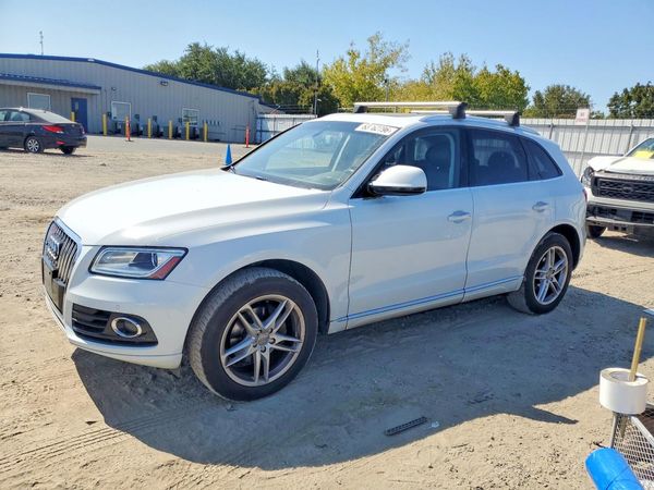 2017 AUDI Q5 quattro Premium Plus