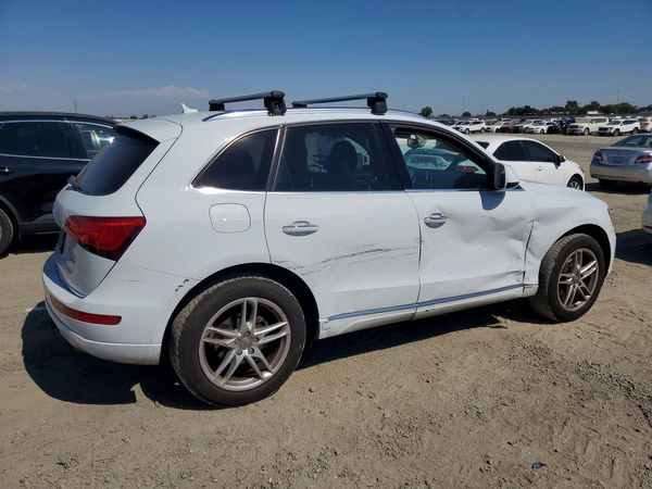 2017 AUDI Q5 quattro Premium Plus