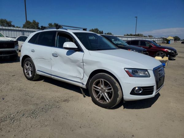 2017 AUDI Q5 quattro Premium Plus
