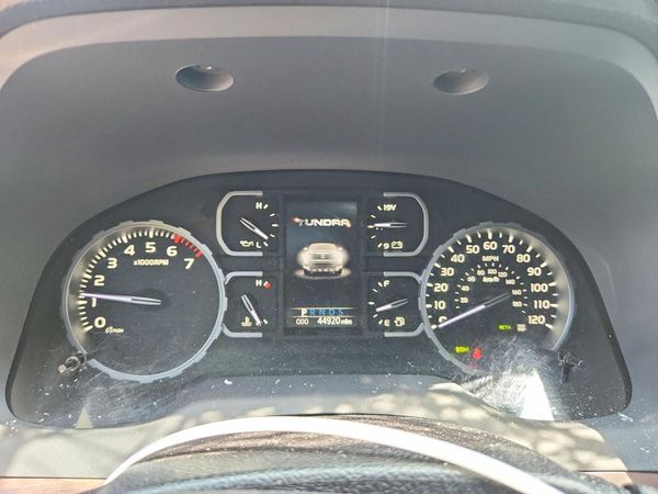 2021 TOYOTA TUNDRA Limited grade