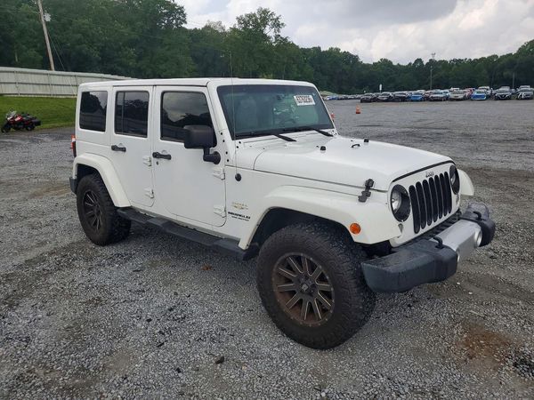 2015 JEEP WRANGLER UNLIMITED SAHARA 4X4
