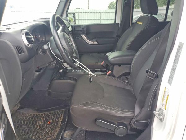2015 JEEP WRANGLER UNLIMITED SAHARA 4X4