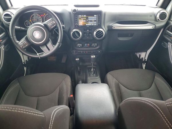 2015 JEEP WRANGLER UNLIMITED SAHARA 4X4