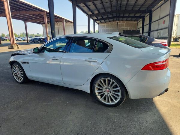 2018 JAGUAR XE Portfolio