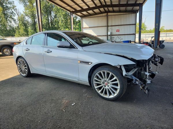 2018 JAGUAR XE Portfolio