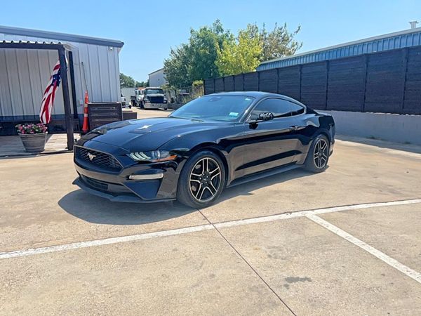 2022 FORD MUSTANG I4 Coupe