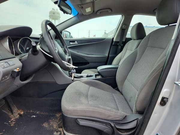 2012 HYUNDAI SONATA Middle-low level