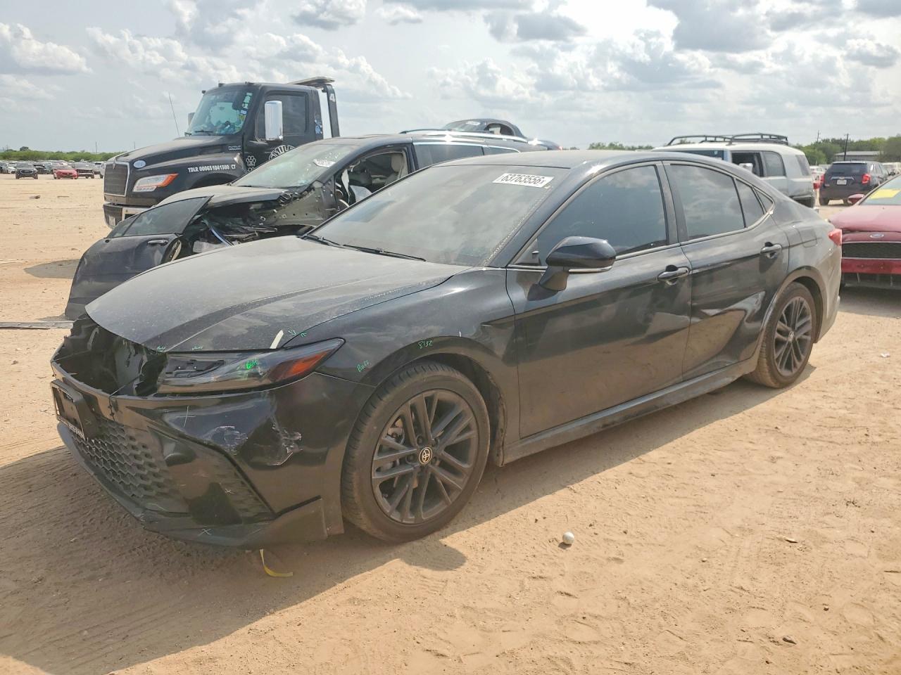 2025 TOYOTA CAMRY