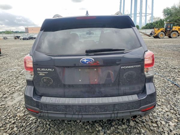 2018 SUBARU FORESTER Premium+CWP