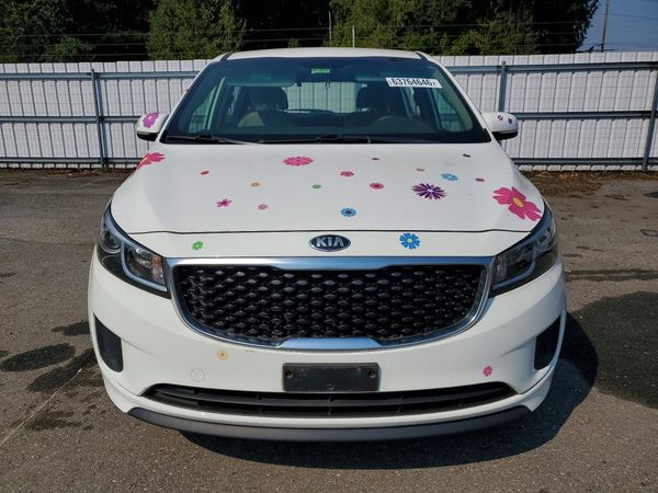 2017 KIA SEDONA