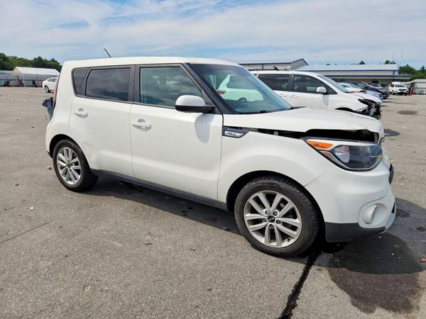 2019 KIA SOUL