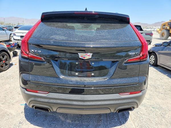 2023 CADILLAC XT4 Luxury