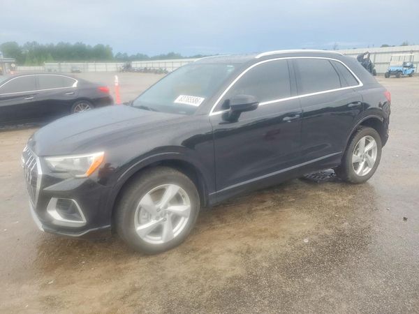 2020 AUDI Q3 quattro Premium