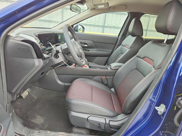 2026 NISSAN KICKS
