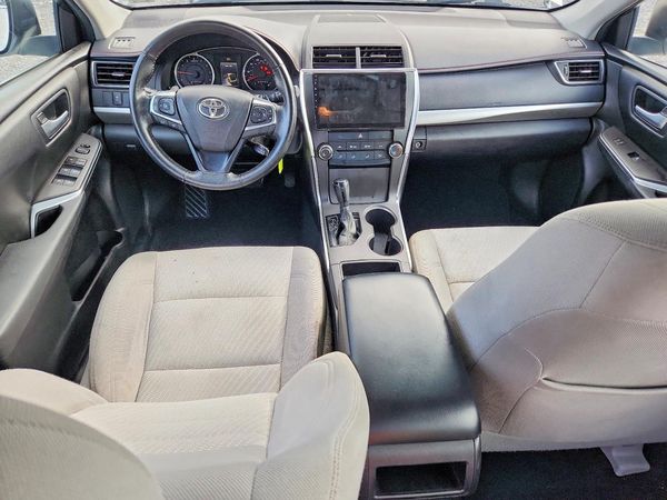 2016 TOYOTA CAMRY