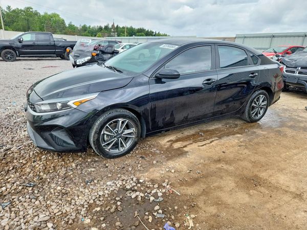 2022 KIA FORTE FE, LXS