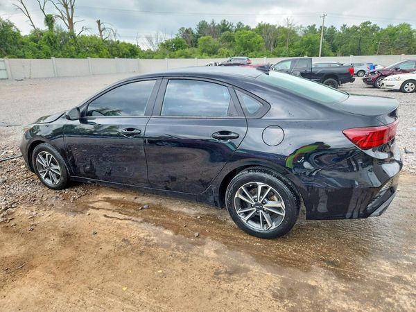 2022 KIA FORTE FE, LXS