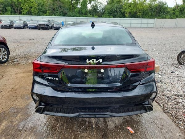2022 KIA FORTE FE, LXS