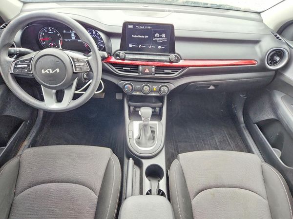 2022 KIA FORTE FE, LXS