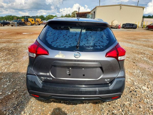 2019 NISSAN KICKS