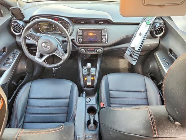 2019 NISSAN KICKS