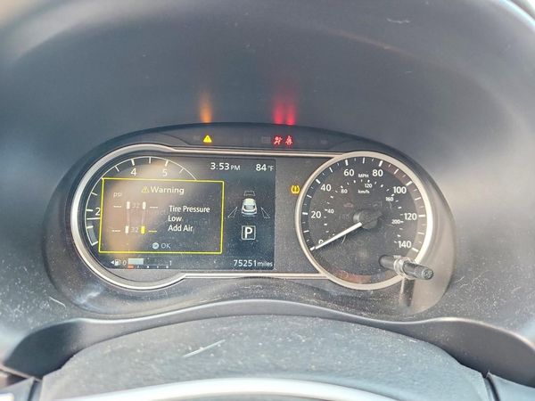 2019 NISSAN KICKS