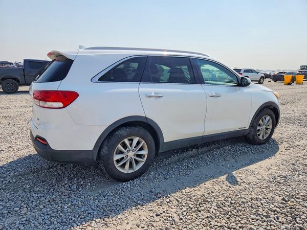 2016 KIA SORENTO L / LX