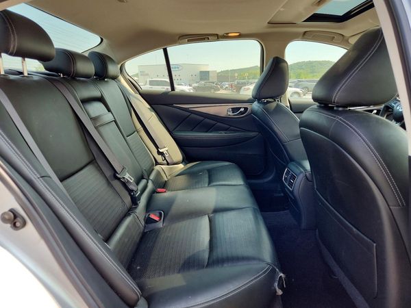 2018 INFINITI Q50
