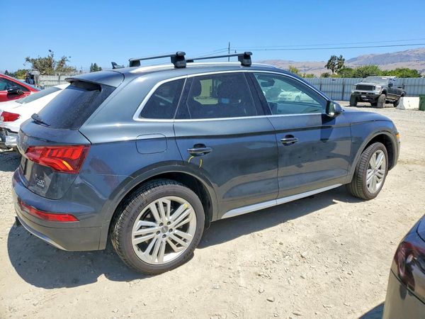 2018 AUDI Q5 quattro Prestige